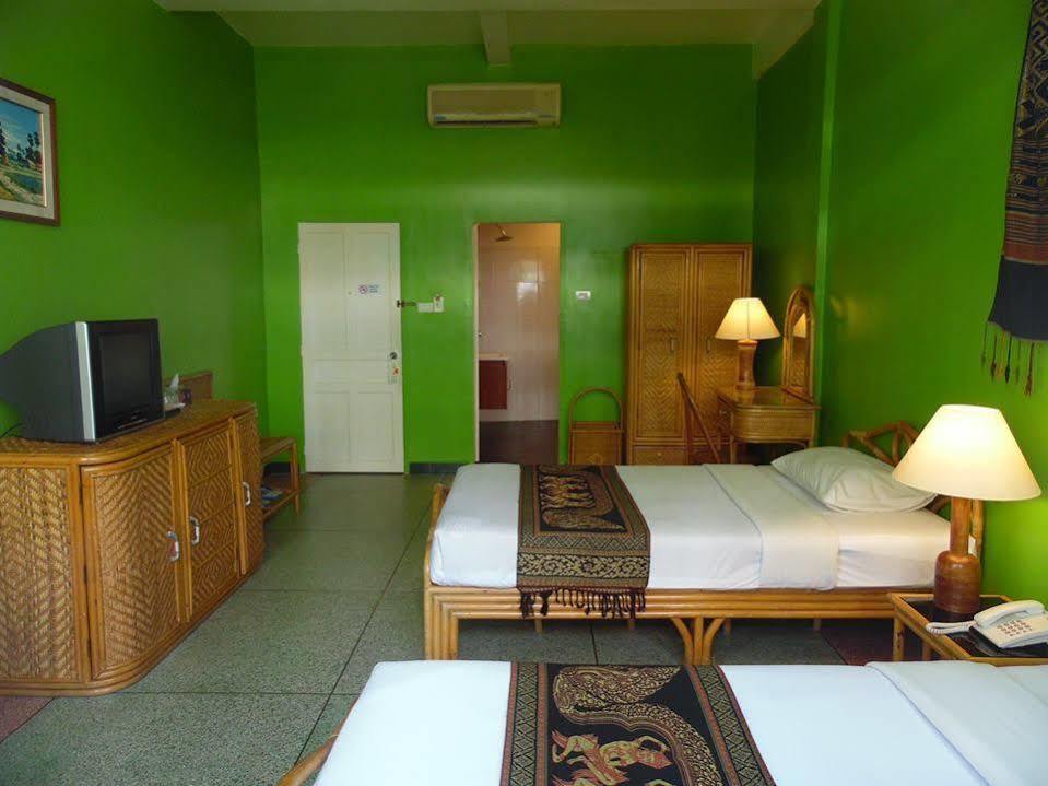 Day Inn Hotel Ban Nongdouang Kültér fotó