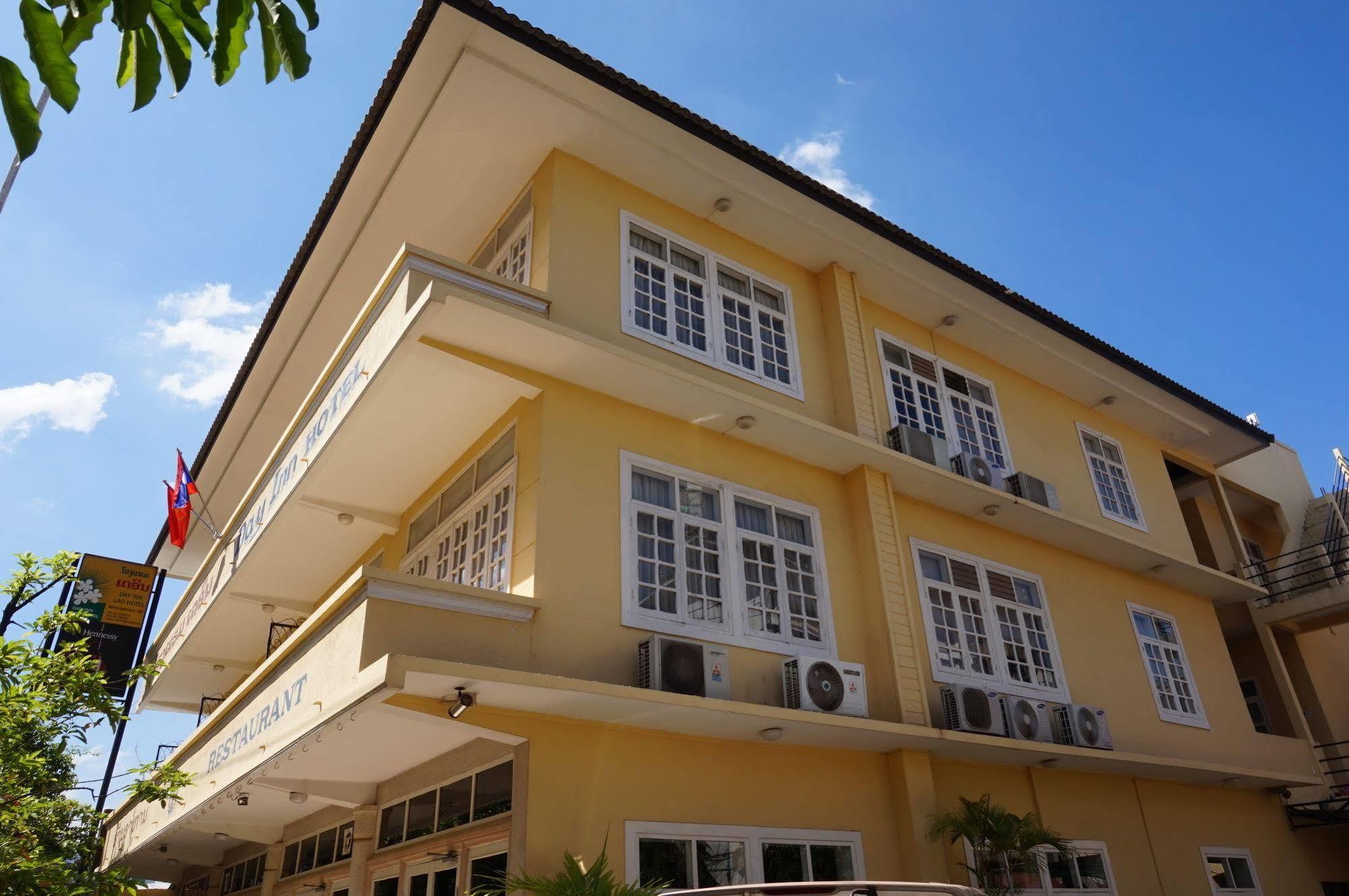 Day Inn Hotel Ban Nongdouang Kültér fotó
