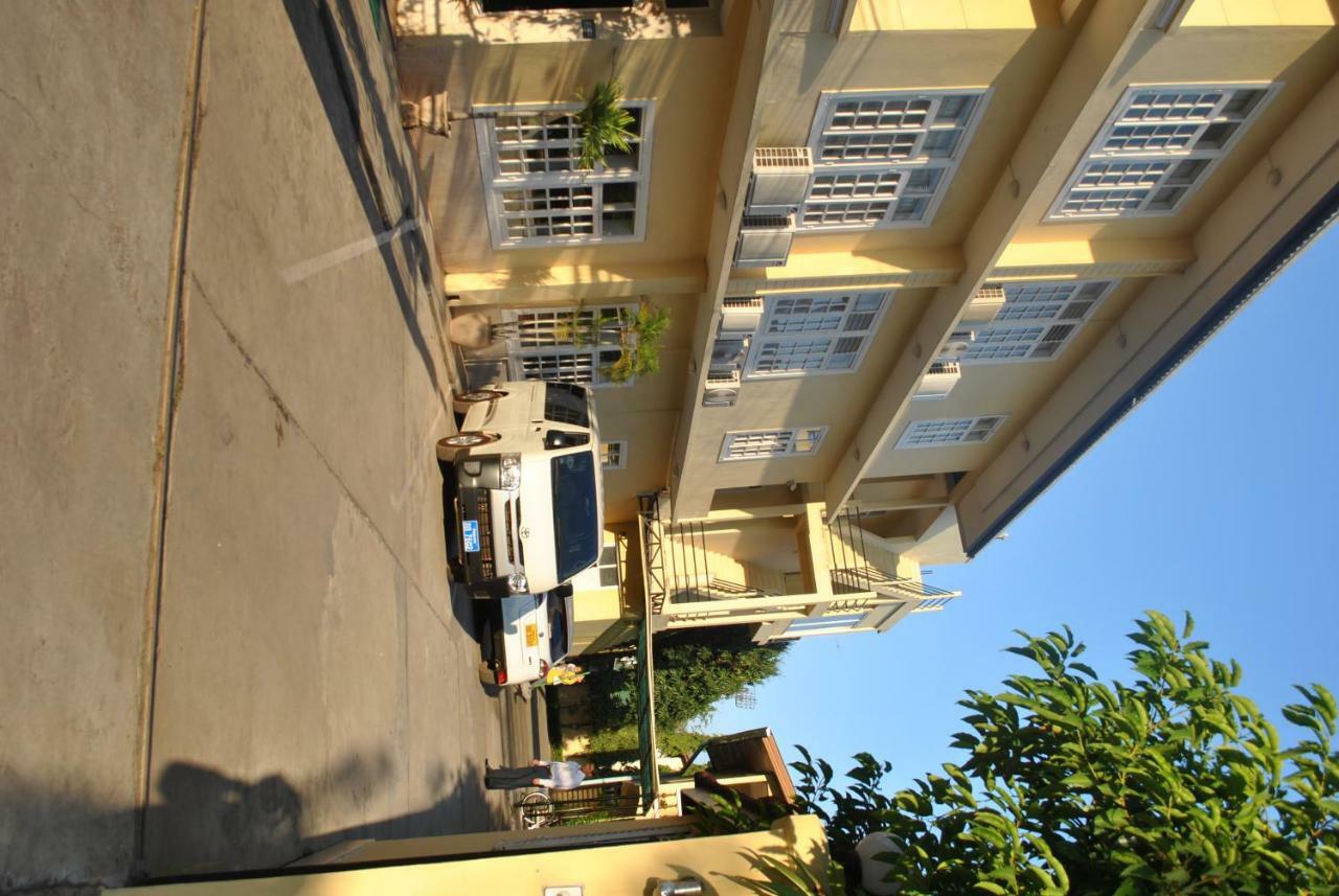 Day Inn Hotel Ban Nongdouang Kültér fotó